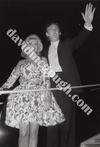 Donald and Ivana Trump 1988, NYC 001.jpg